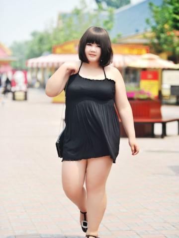 Майя Пышная Брюнетка фото 2